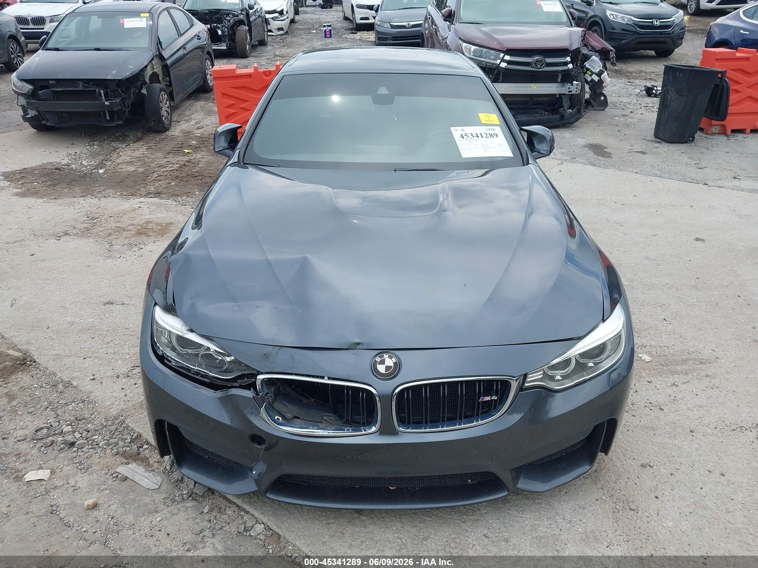 2015 Bmw M4 Серый vin: WBS3U9C57FJ967942