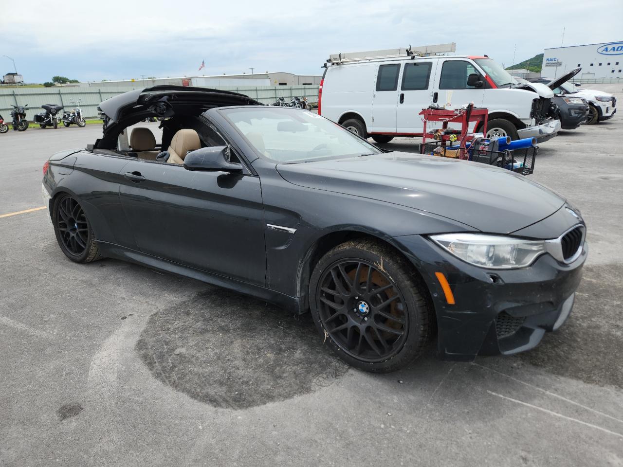 2015 Bmw M4 Черный vin: WBS3U9C57FJ968136 Damage: Suspension, Inoperable, Repair Required
