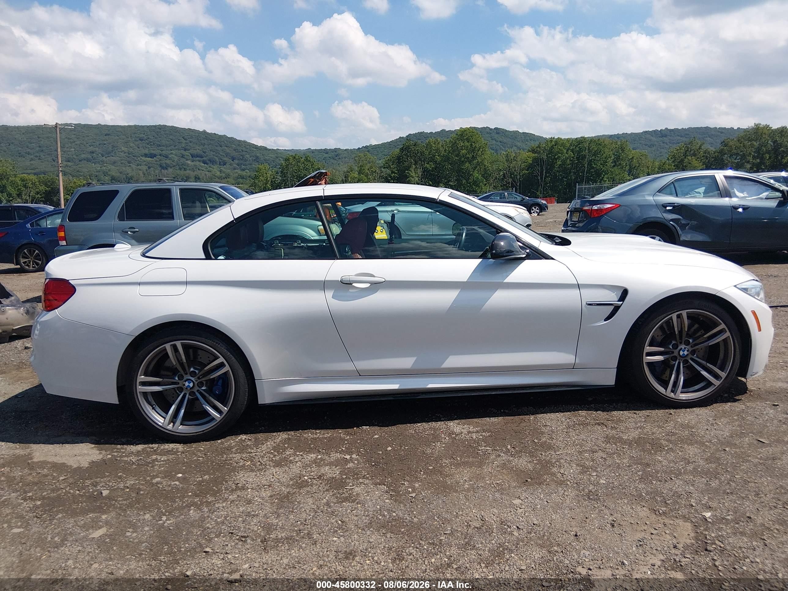2015 Bmw M4   White vin: WBS3U9C58FP967896
