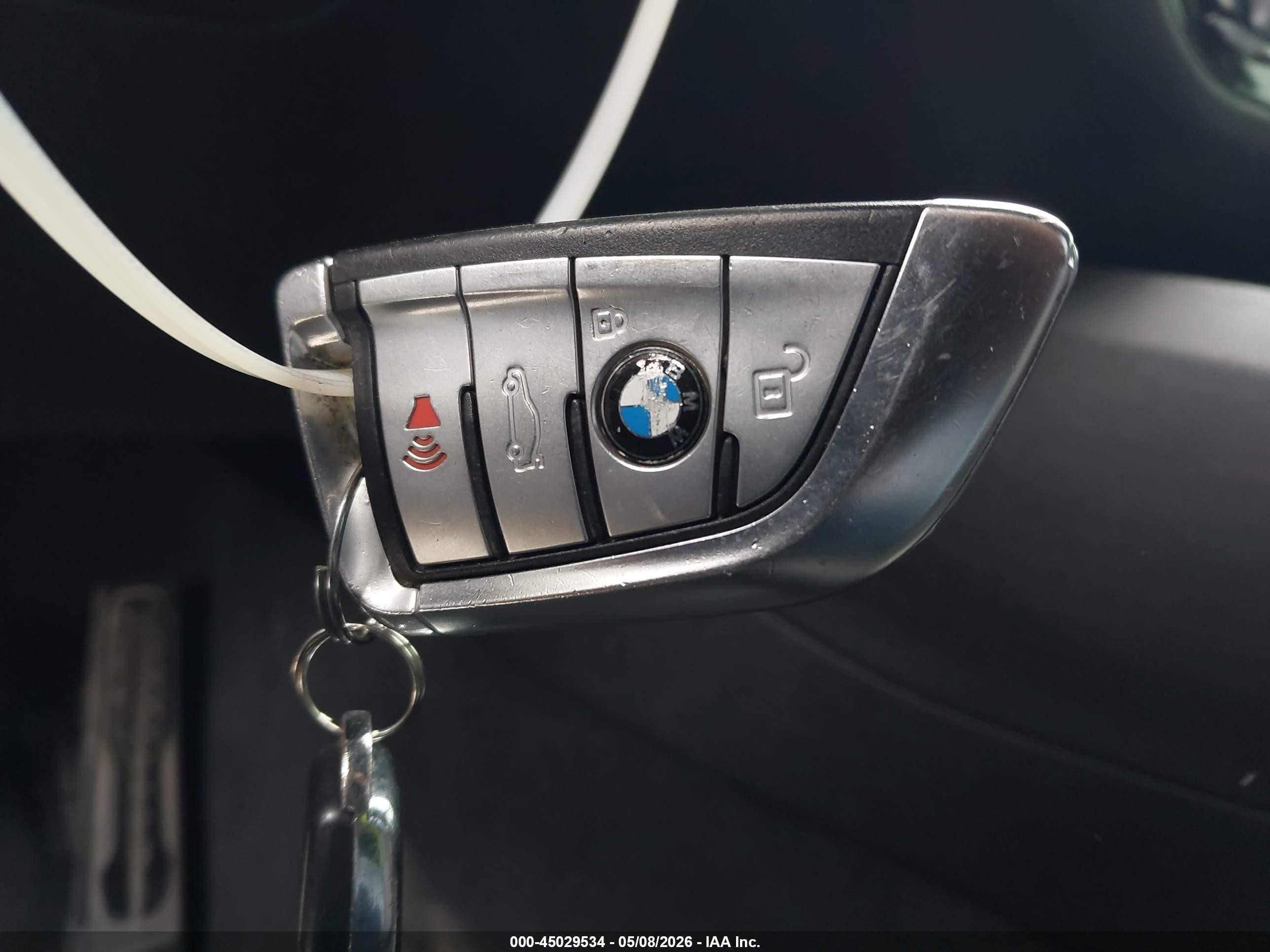 2021 Bmw M5   Черный vin: WBS83CH06MCH06521