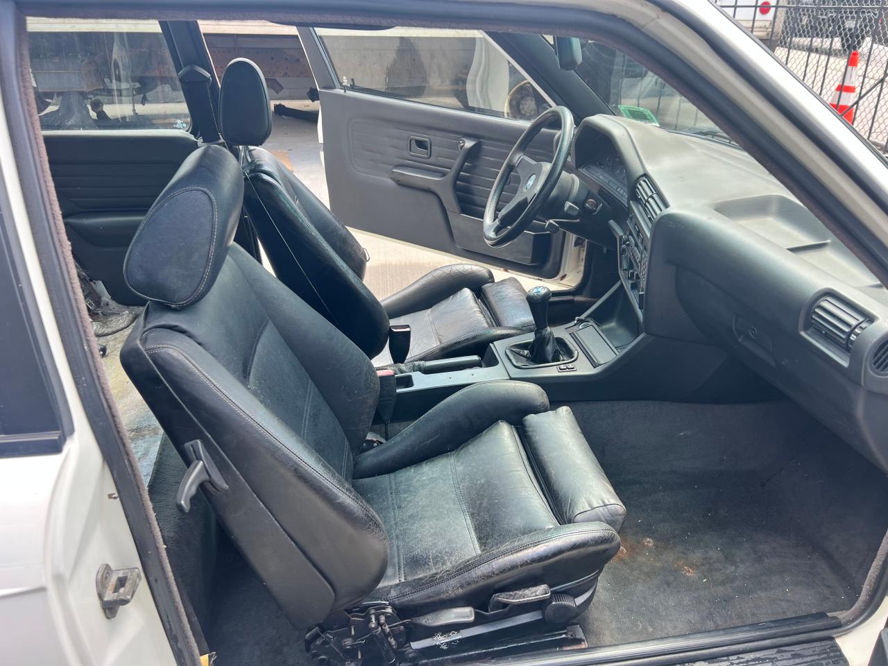 1988 Bmw M3 White vin: WBSAK0302J2195088