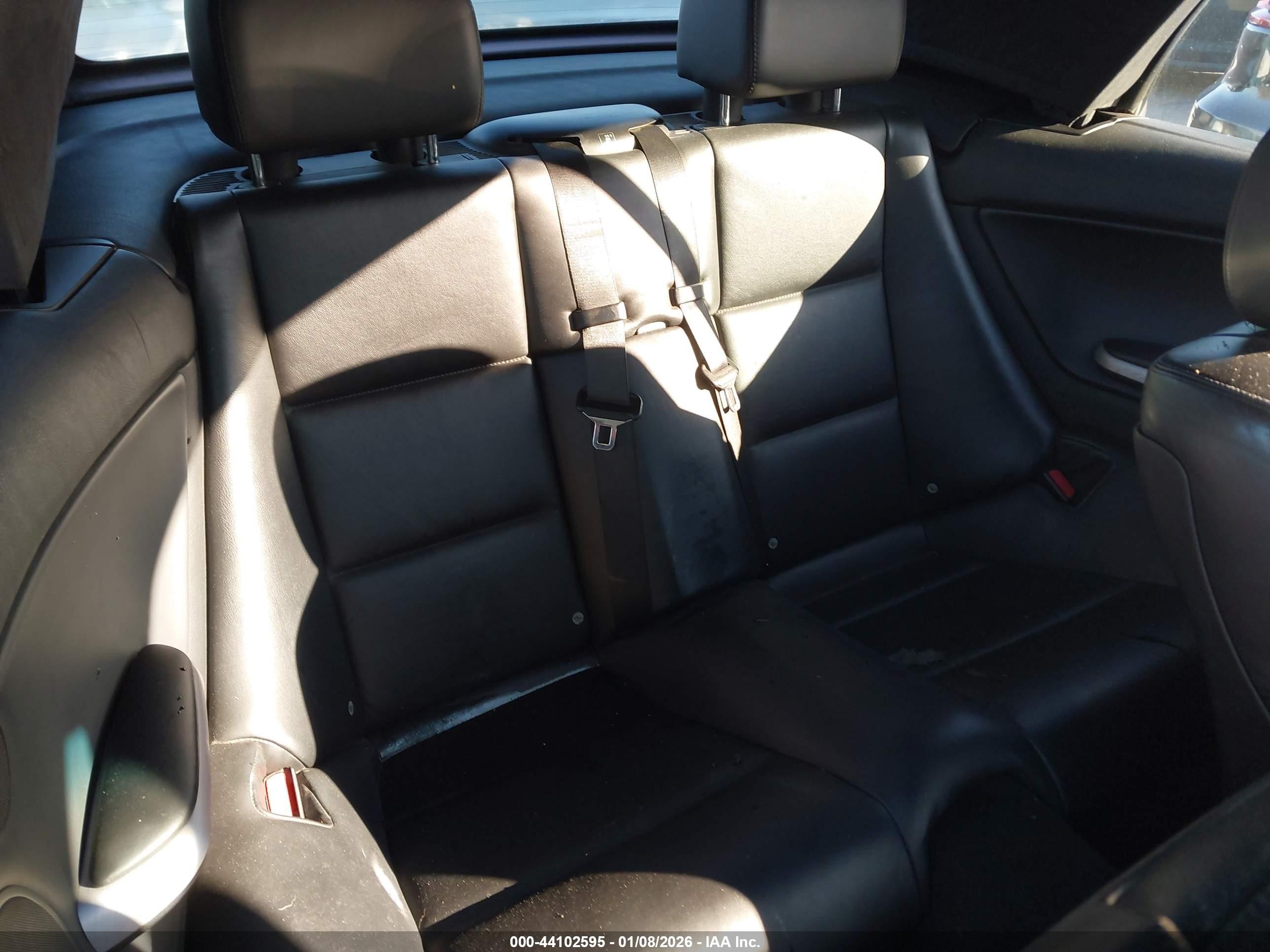 2005 Bmw M3   Серебряный vin: WBSBR93405PK08985