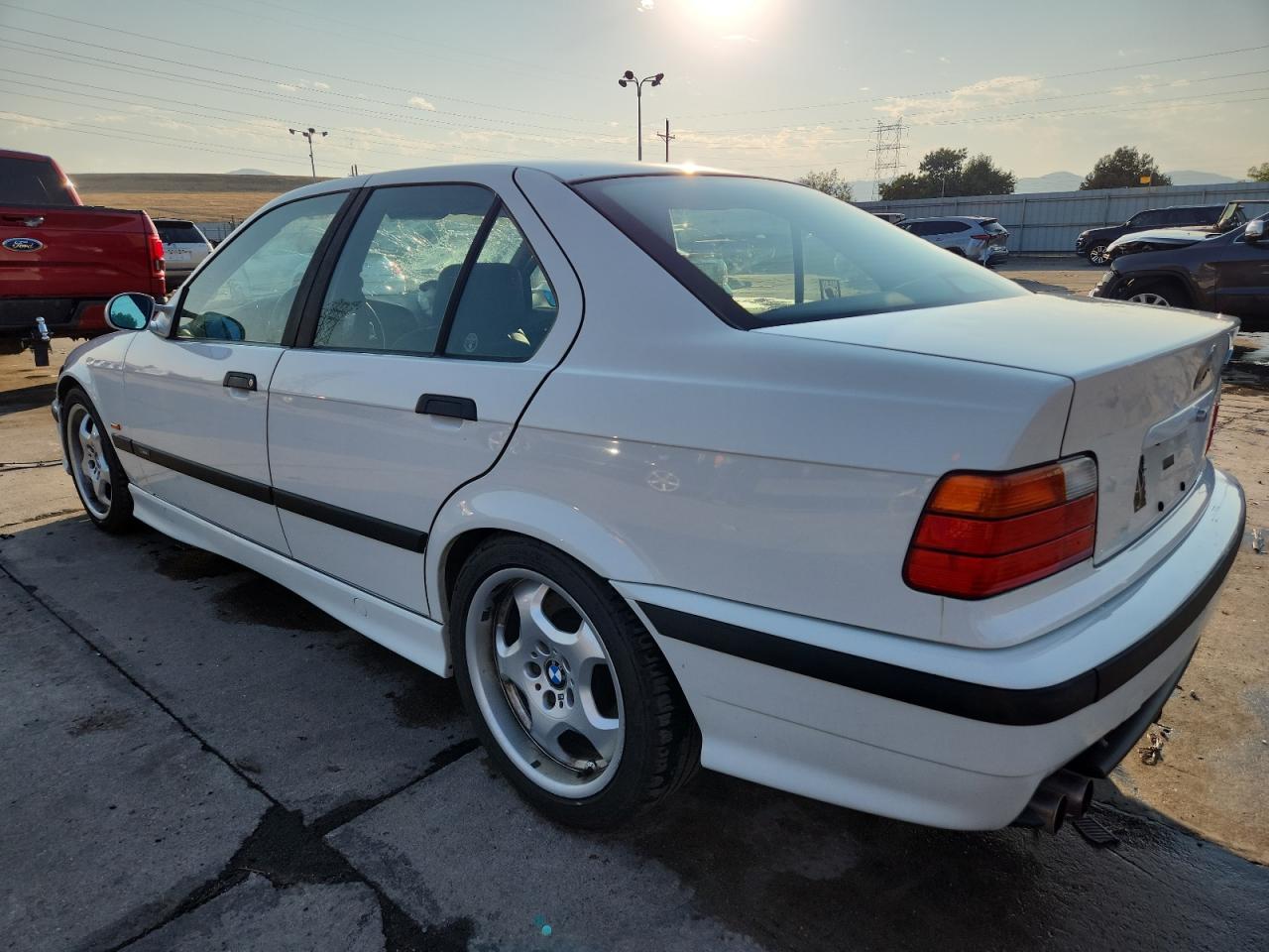 1997 Bmw M3 Automatic White vin: WBSCD0322VEE11954