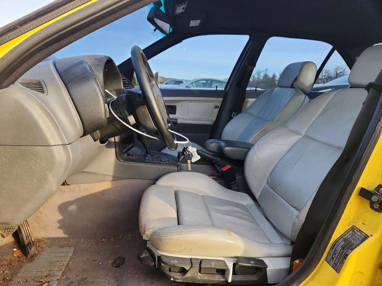 1998 Bmw M3 Automatic Yellow vin: WBSCD0324WEE14033