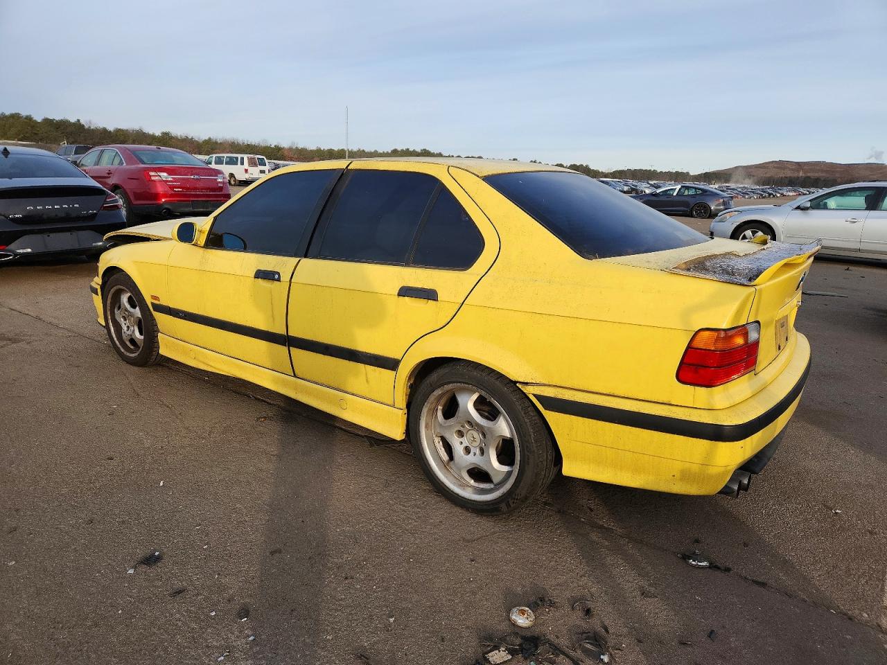 1998 Bmw M3 Automatic Yellow vin: WBSCD0324WEE14033