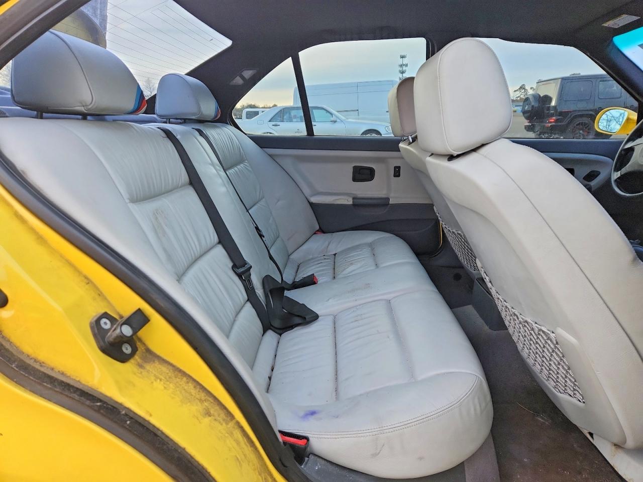 1998 Bmw M3 Automatic Yellow vin: WBSCD0324WEE14033