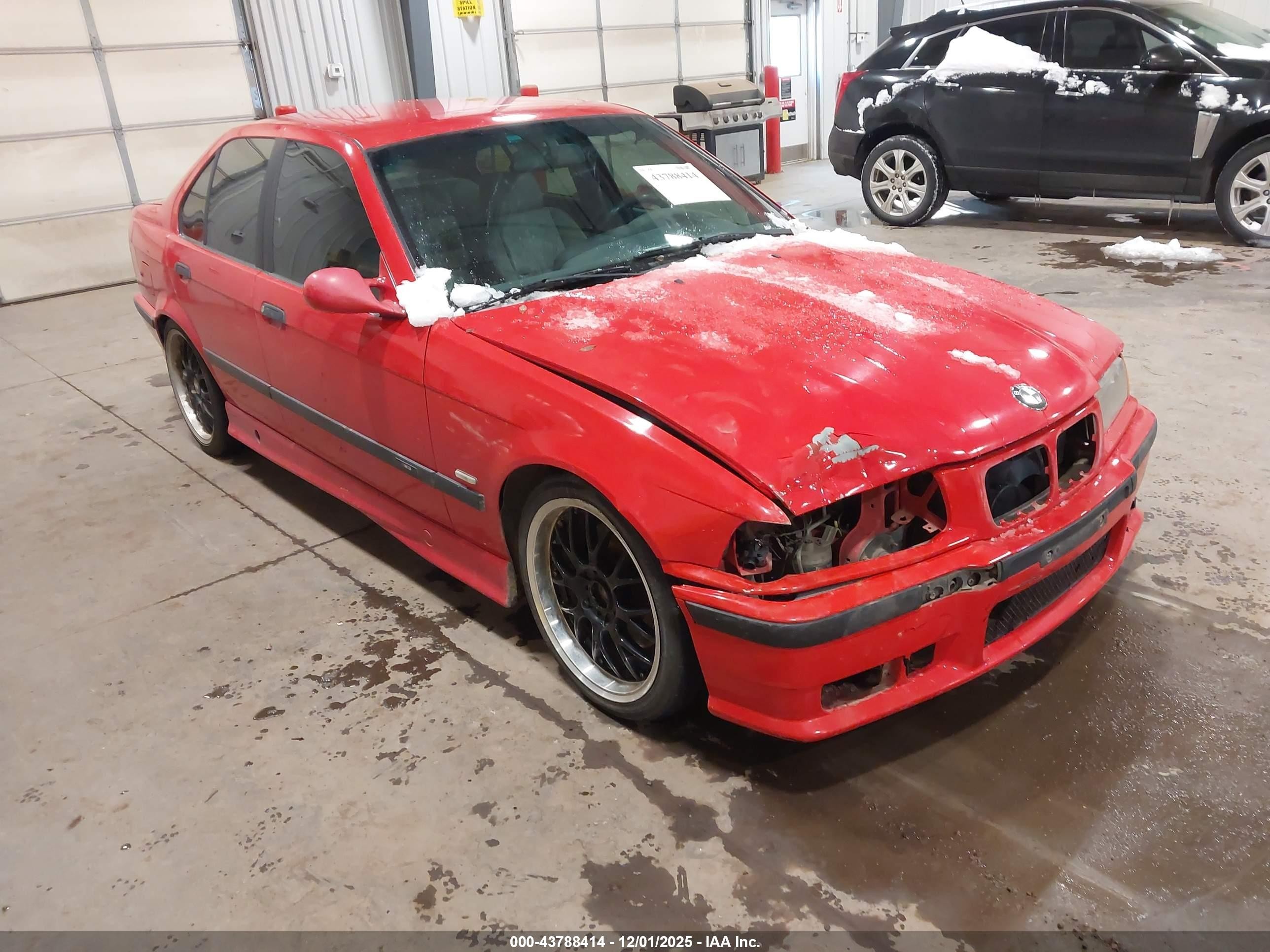 1998 Bmw M3   Red vin: WBSCD9320WEE08539