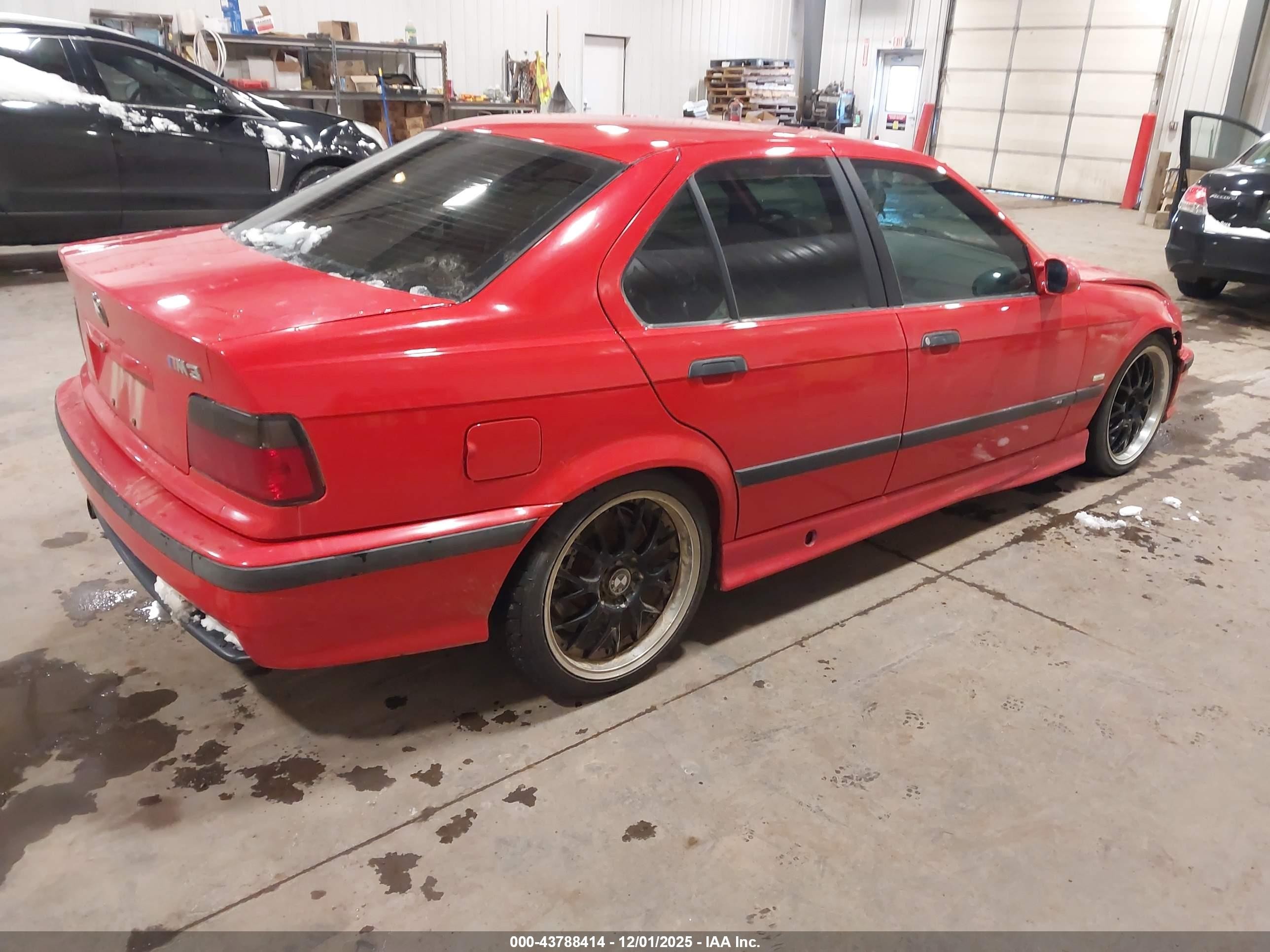 1998 Bmw M3   Red vin: WBSCD9320WEE08539