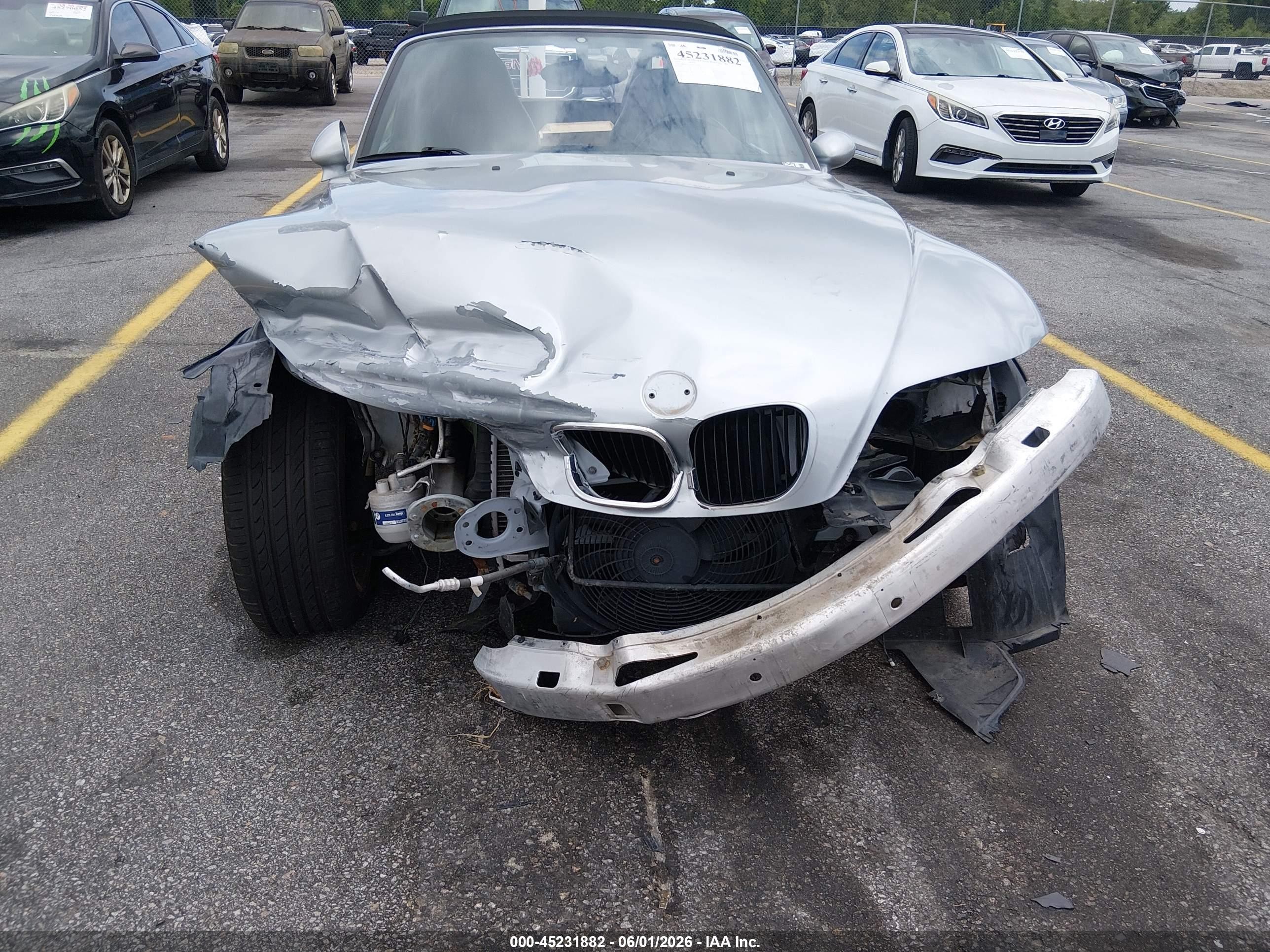 1999 Bmw M   Серебряный vin: WBSCK9335XLC89558
