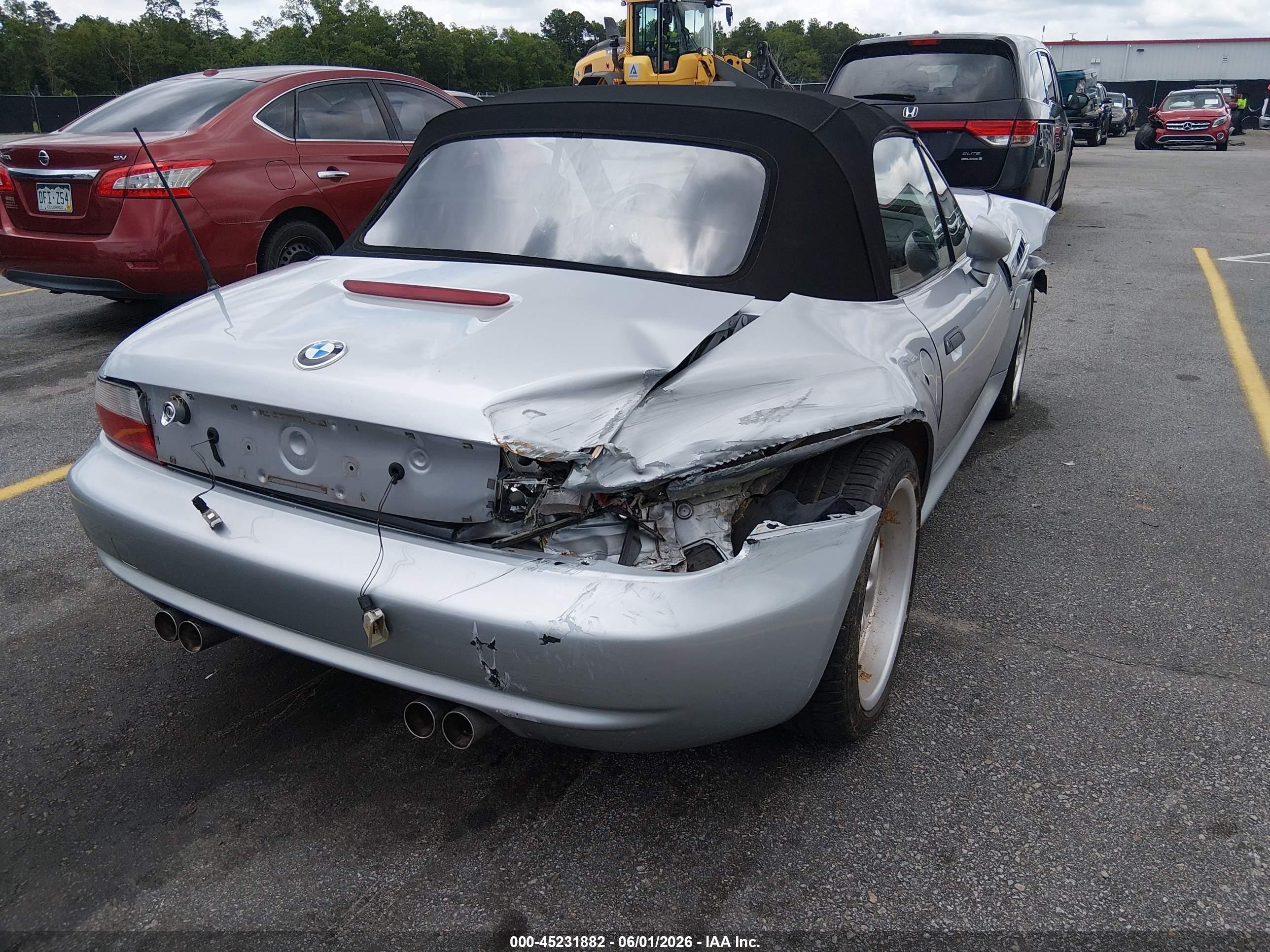 1999 Bmw M   Серебряный vin: WBSCK9335XLC89558