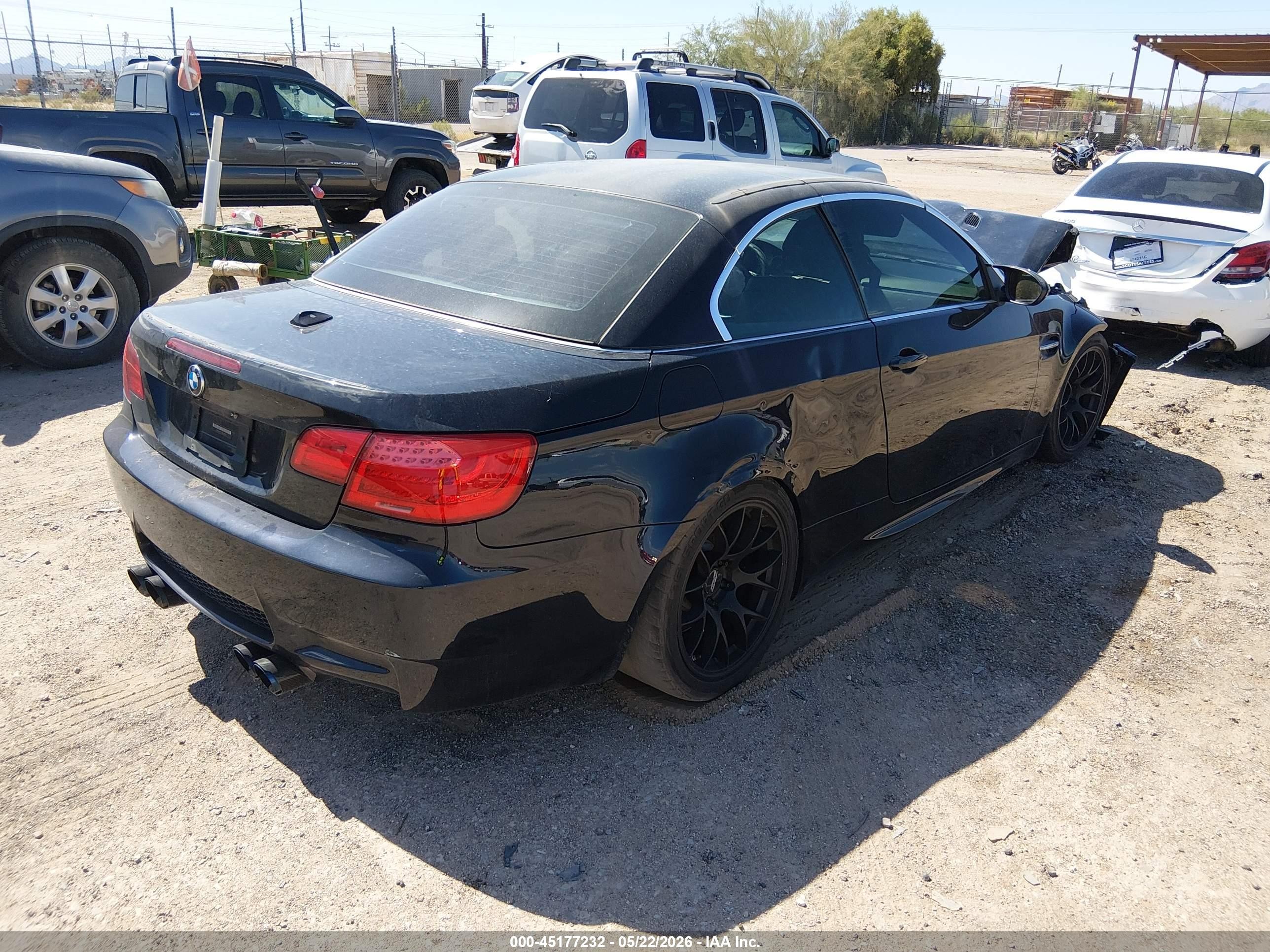 2011 Bmw M3   Black vin: WBSDX9C50BE585007