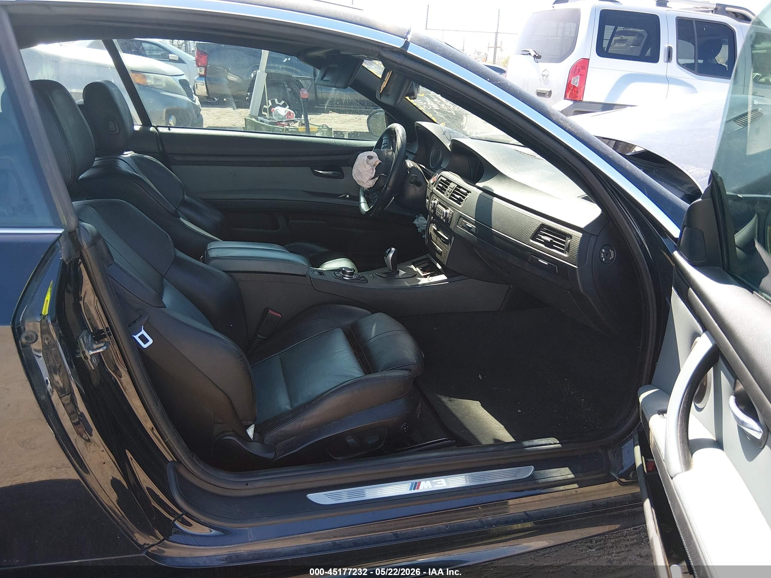 2011 Bmw M3   Black vin: WBSDX9C50BE585007