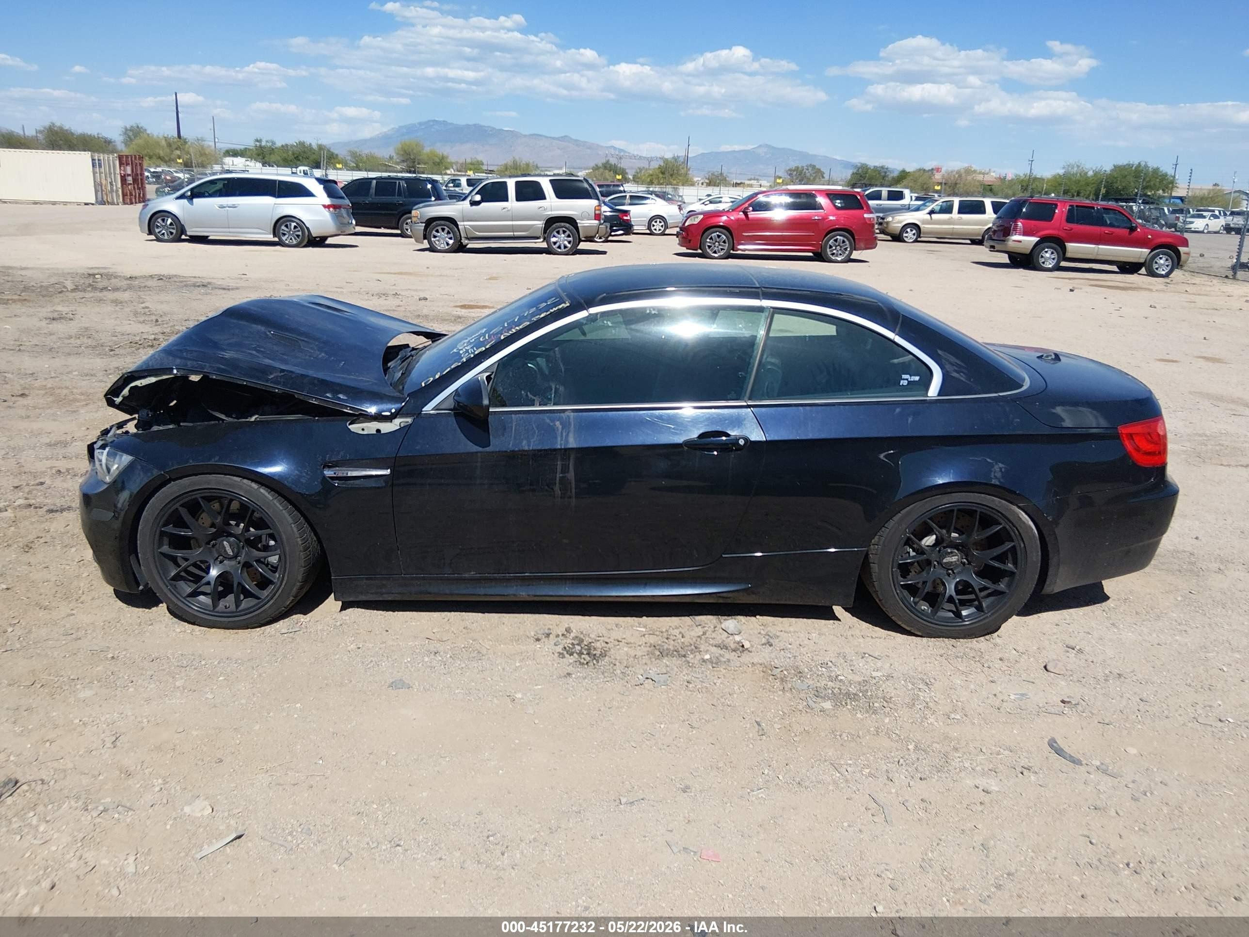 2011 Bmw M3   Black vin: WBSDX9C50BE585007