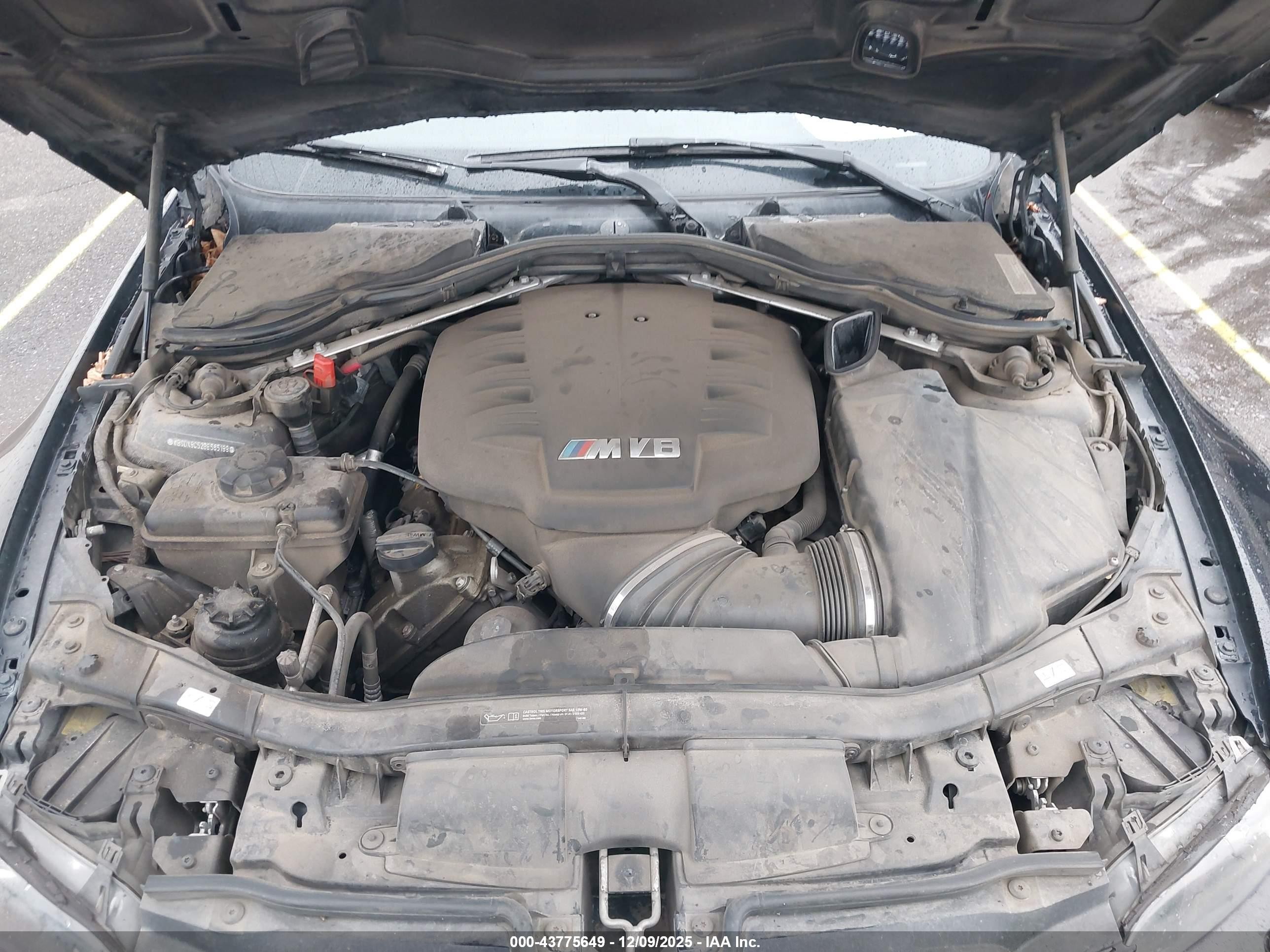 2011 Bmw M3   Black vin: WBSDX9C52BE585199