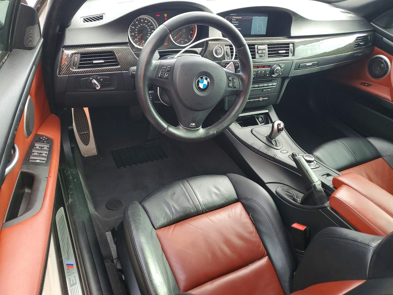 2013 Bmw M3 White vin: WBSDX9C53DE785947
