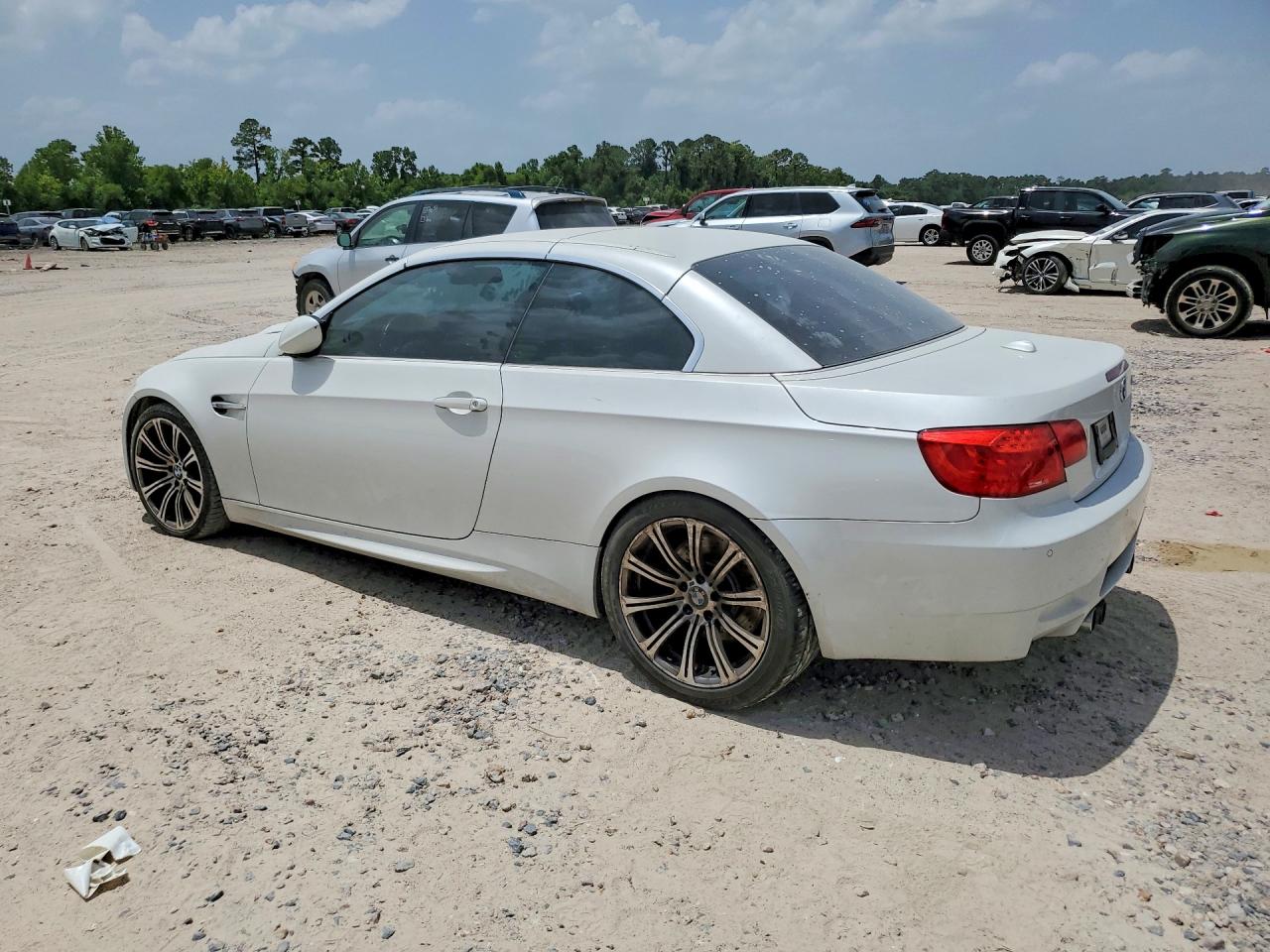 2011 Bmw M3 White vin: WBSDX9C56BE784160