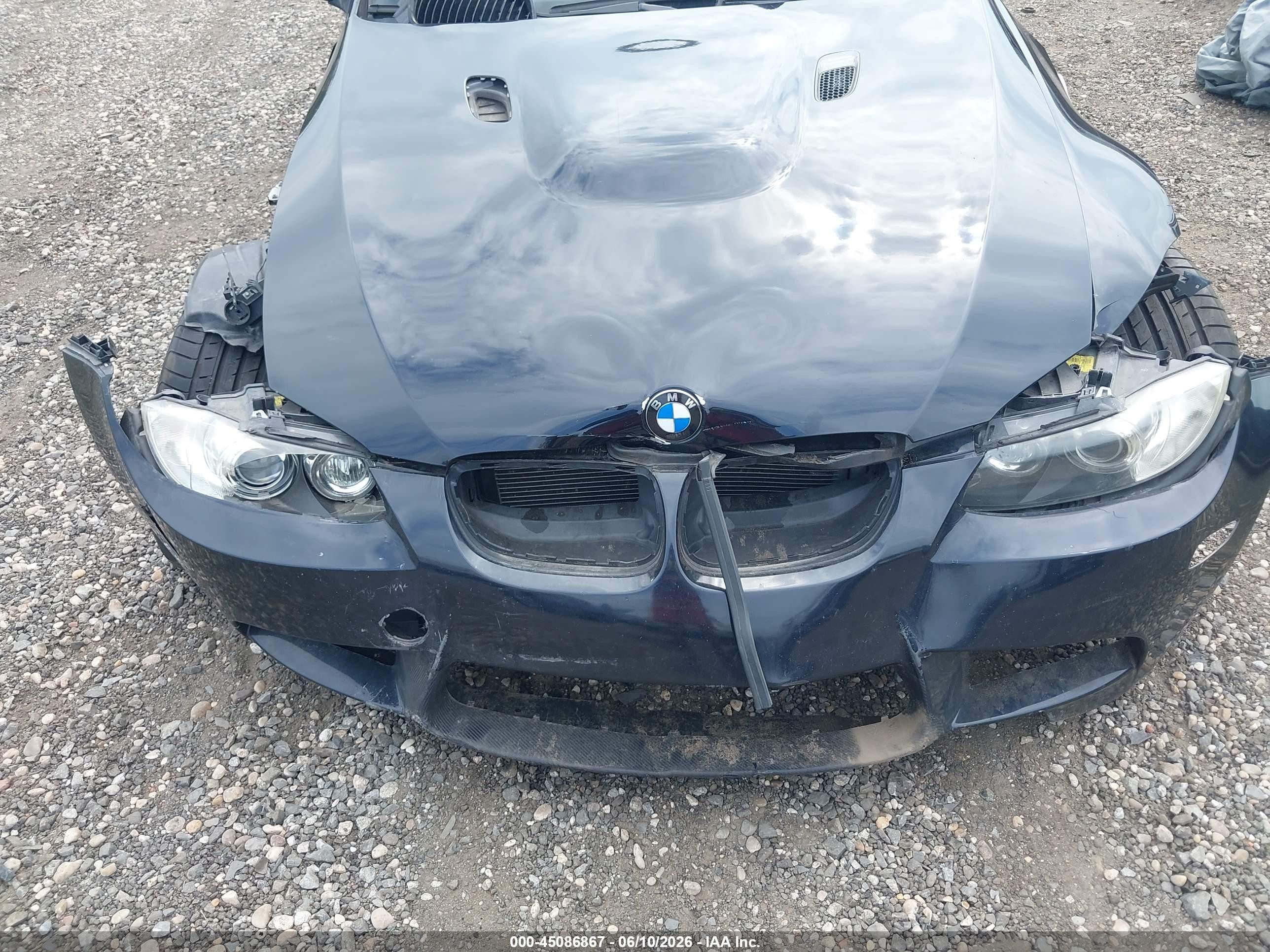 2011 Bmw M3   Black vin: WBSDX9C57BE584520