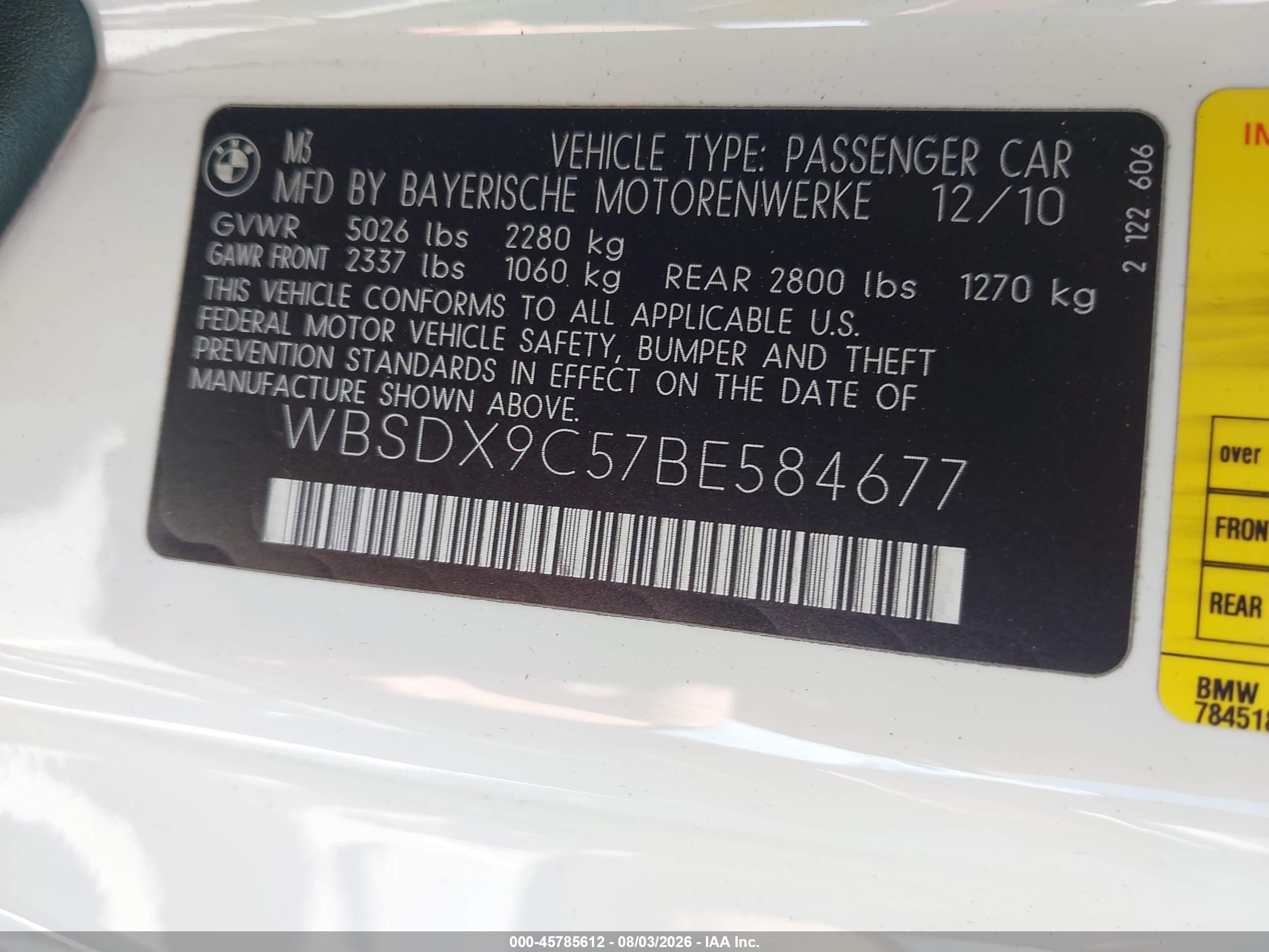 2011 Bmw M3   White vin: WBSDX9C57BE584677