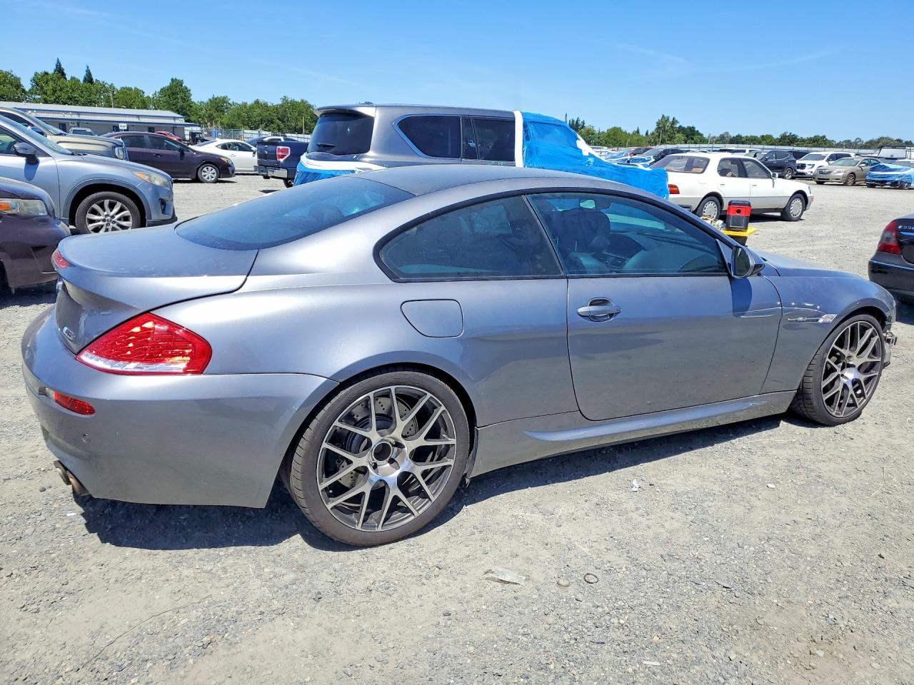 2010 Bmw M6 Silver vin: WBSEH9C58ACY25173