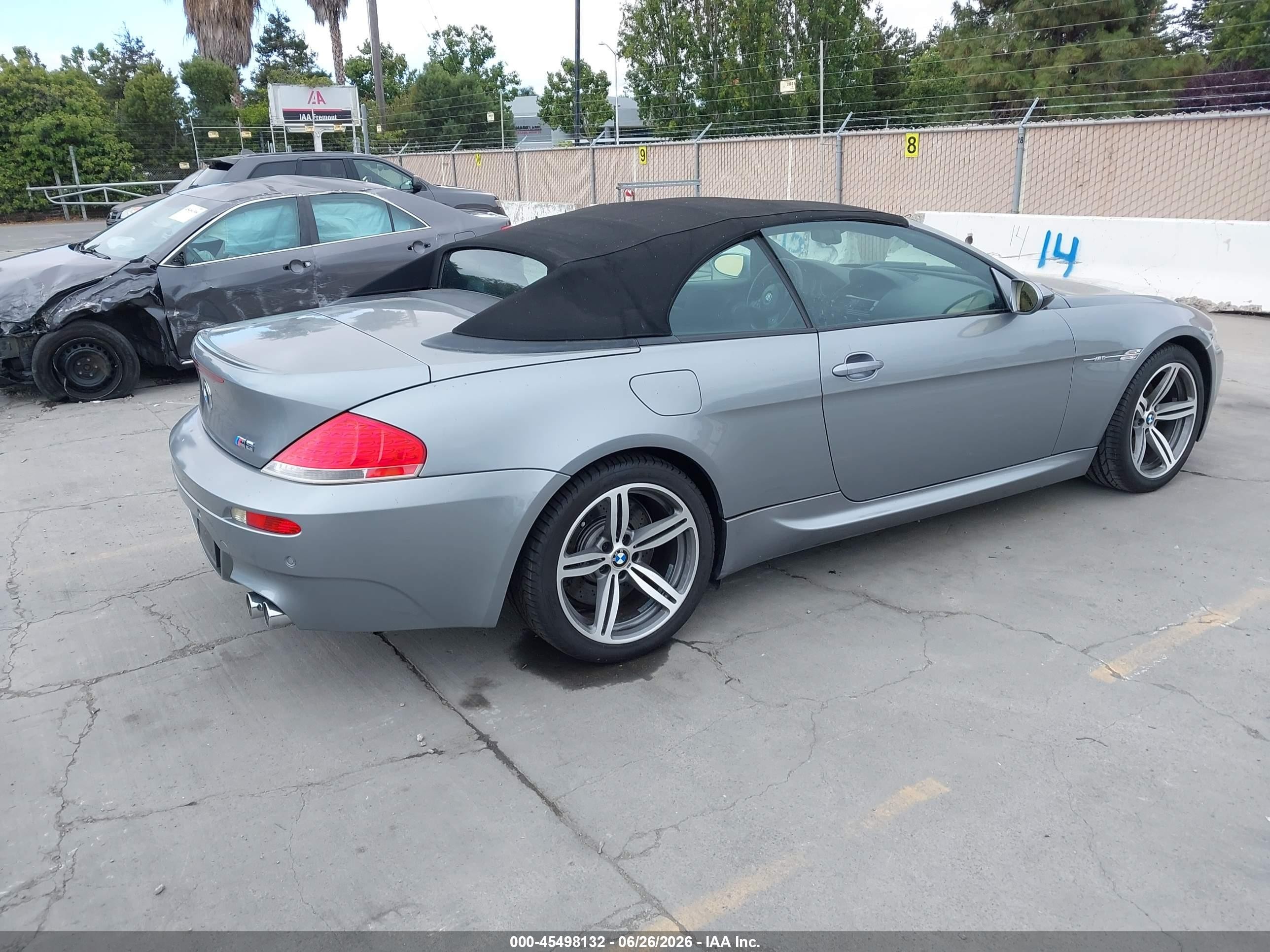2007 Bmw M6   Silver vin: WBSEK93537CS32783