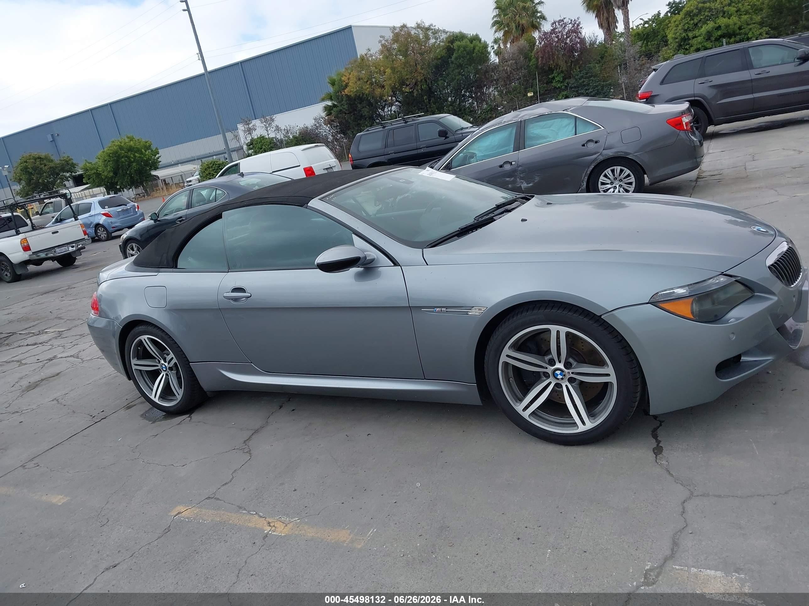 2007 Bmw M6   Silver vin: WBSEK93537CS32783