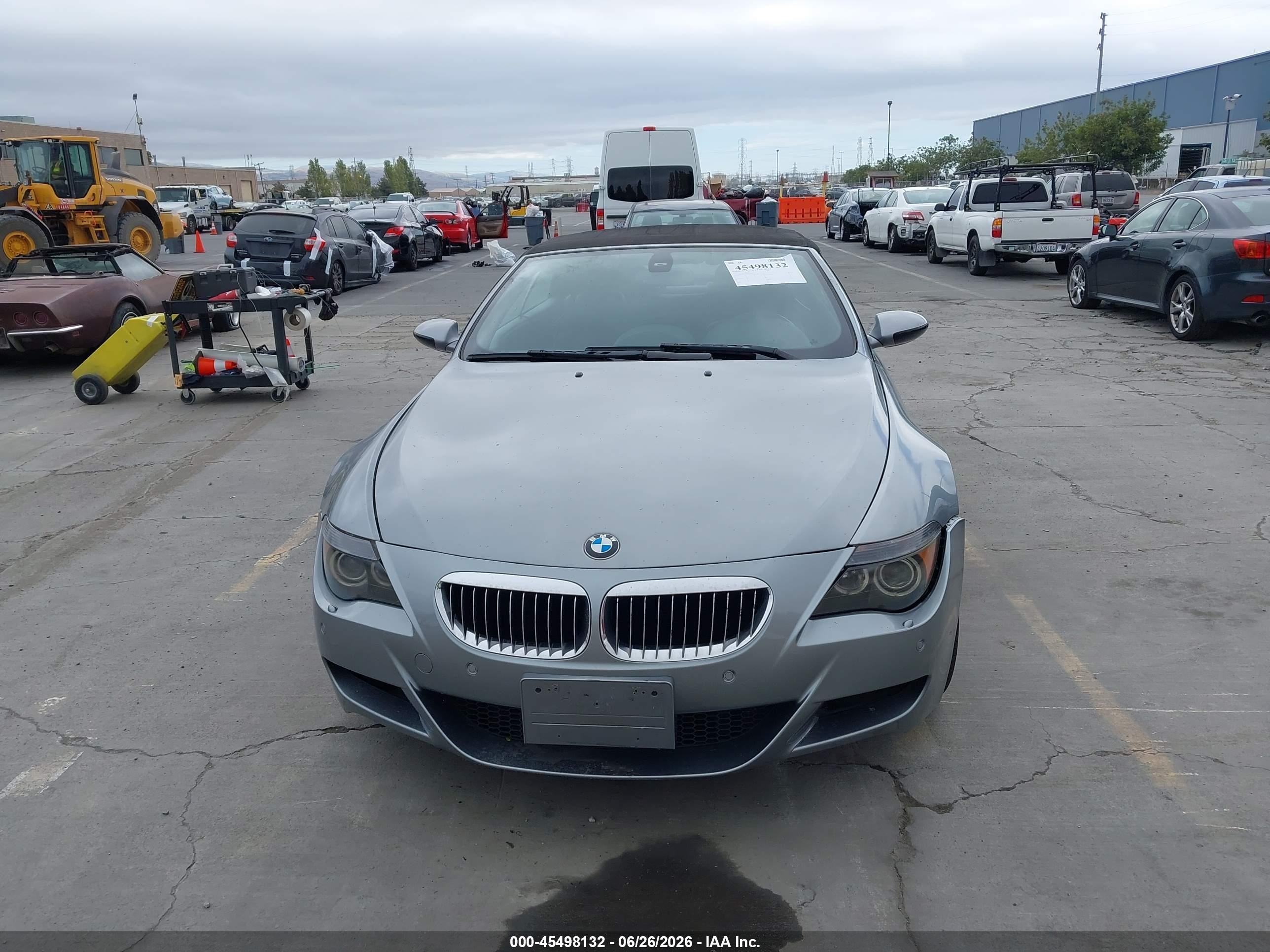 2007 Bmw M6   Silver vin: WBSEK93537CS32783