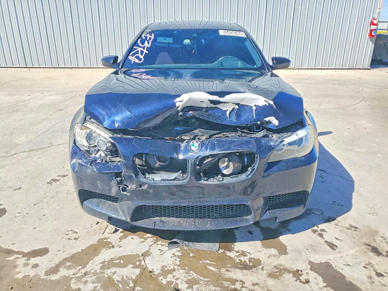 2013 Bmw M5 Blue vin: WBSFV9C50DC773992