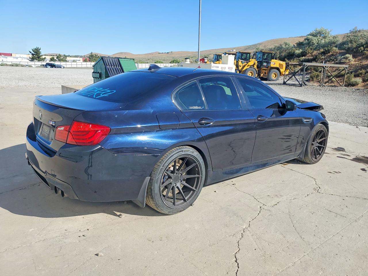2013 Bmw M5 Blue vin: WBSFV9C50DC773992