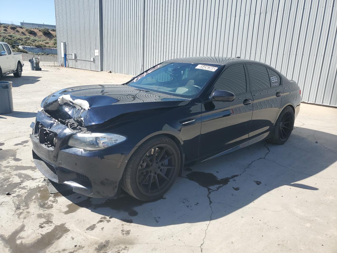 2013 Bmw M5 Blue vin: WBSFV9C50DC773992 Damage: Left Head Lamp, Broken, Replacement Required