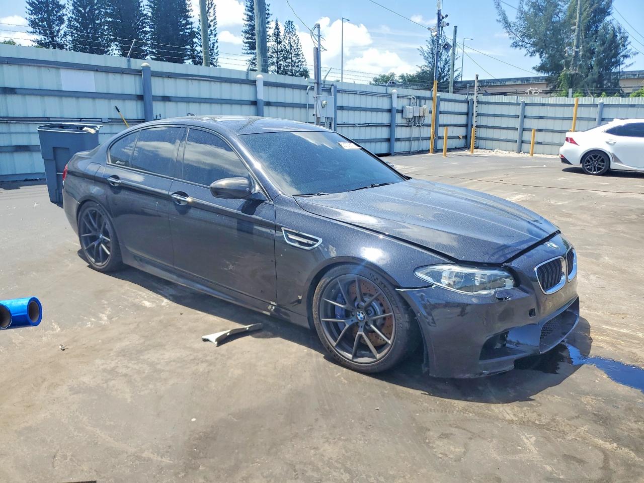2015 Bmw M5 Black vin: WBSFV9C50FD594803