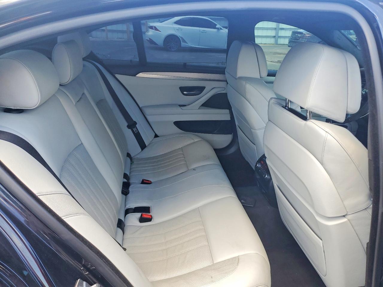2015 Bmw M5 Black vin: WBSFV9C50FD594803