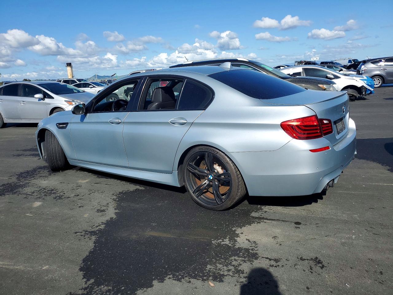 2015 Bmw Motorrad M5 Silver vin: WBSFV9C50FD594879
