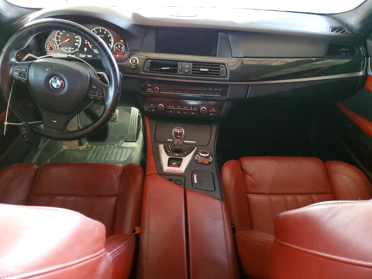 2013 Bmw M5 Silver vin: WBSFV9C51DC773824