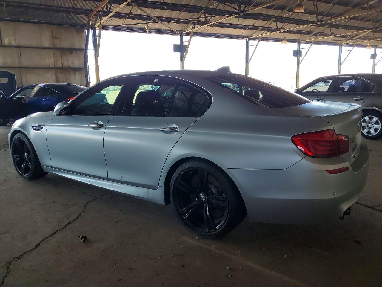 2013 Bmw M5 Silver vin: WBSFV9C51DC773824