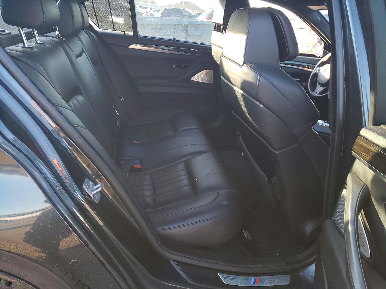 2013 Bmw Motorrad M5 Gray vin: WBSFV9C51DD097076