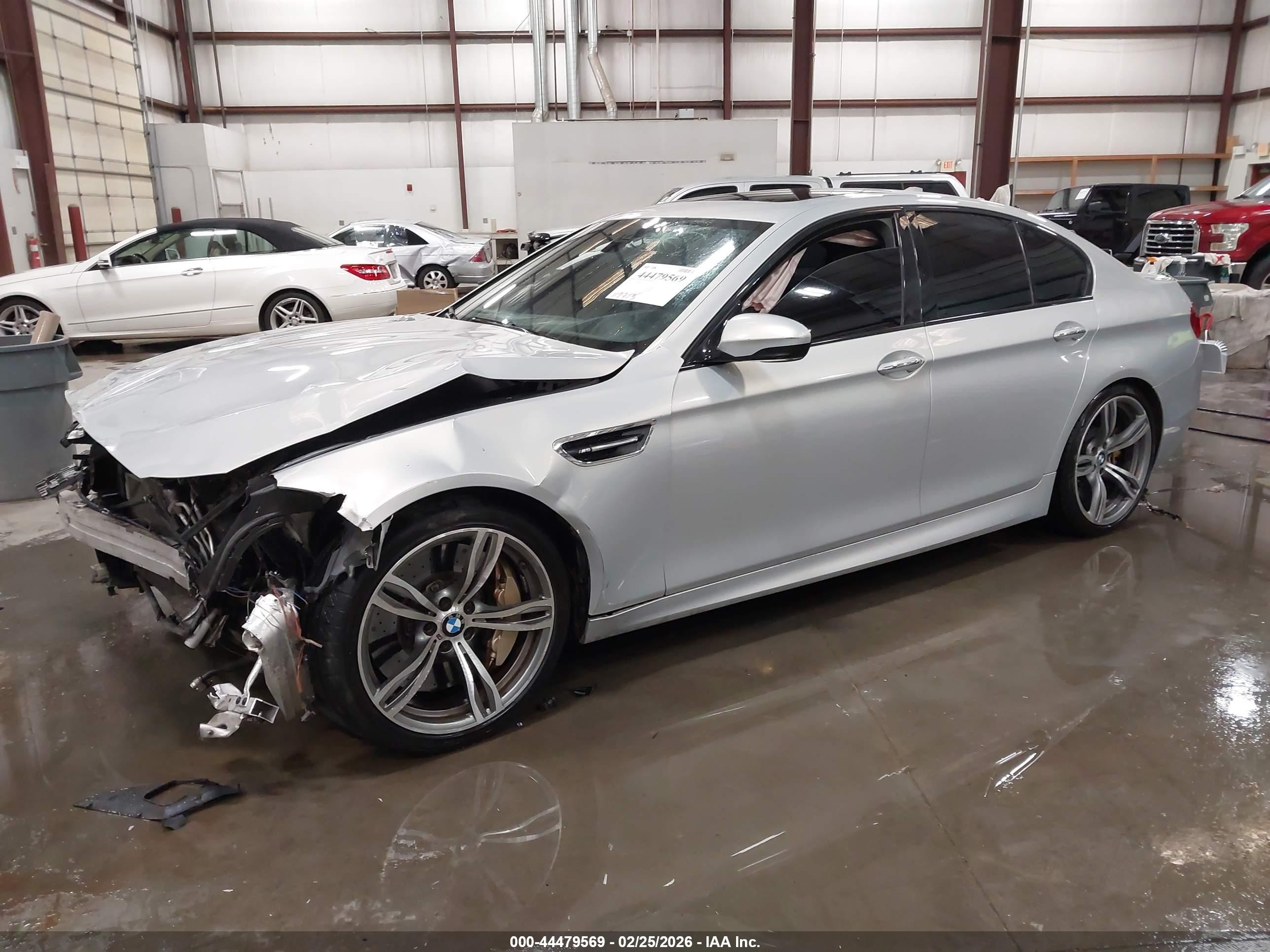 2014 Bmw M5   Silver vin: WBSFV9C51ED593223