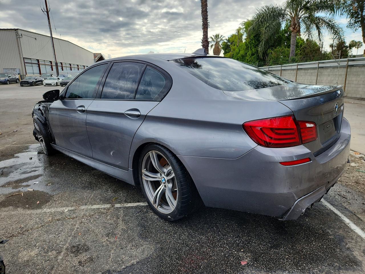 2013 Bmw M5 Gray vin: WBSFV9C52DC773377