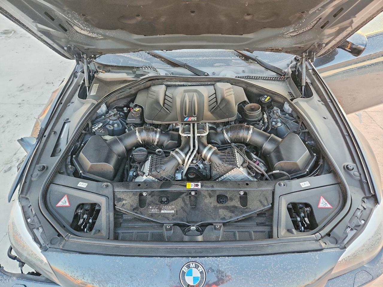 2015 Bmw Motorrad M5 Charcoal vin: WBSFV9C53FD595010