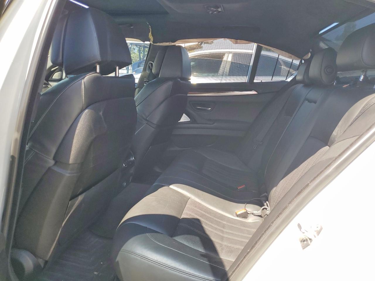 2014 Bmw M5 White vin: WBSFV9C54ED097574