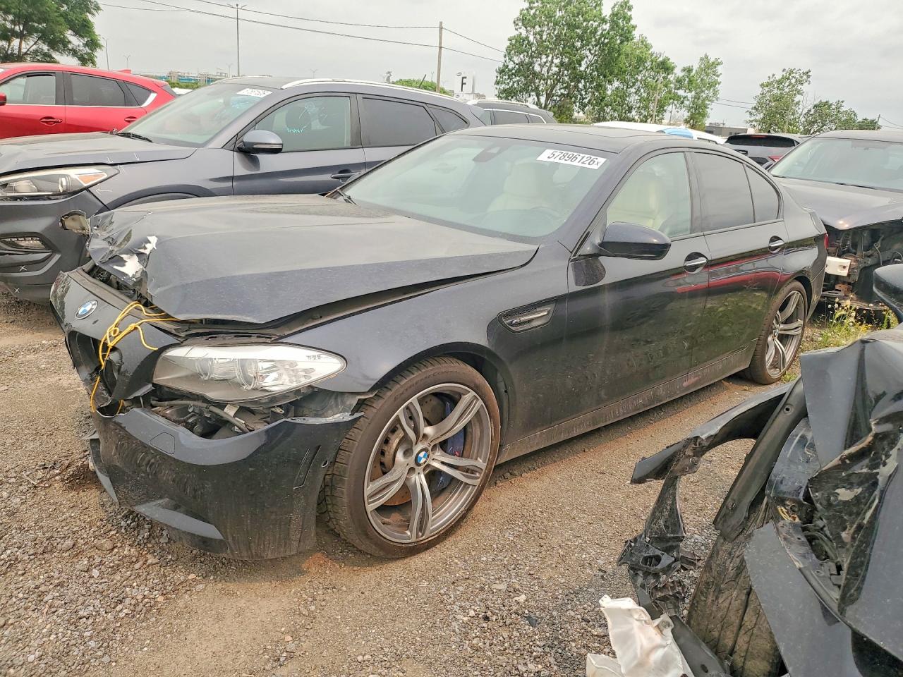 2013 Bmw M5 Blue vin: WBSFV9C55DD095847
