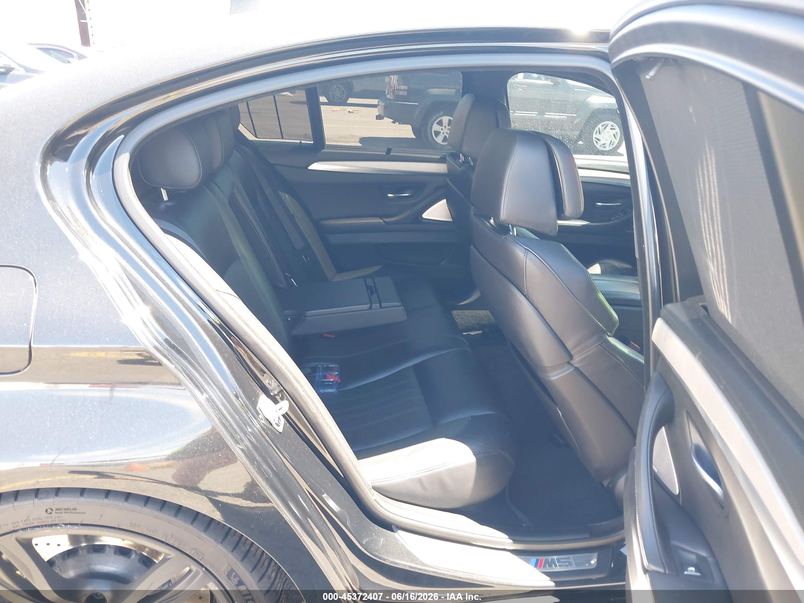 2015 Bmw M5 Black vin: WBSFV9C55FD594490