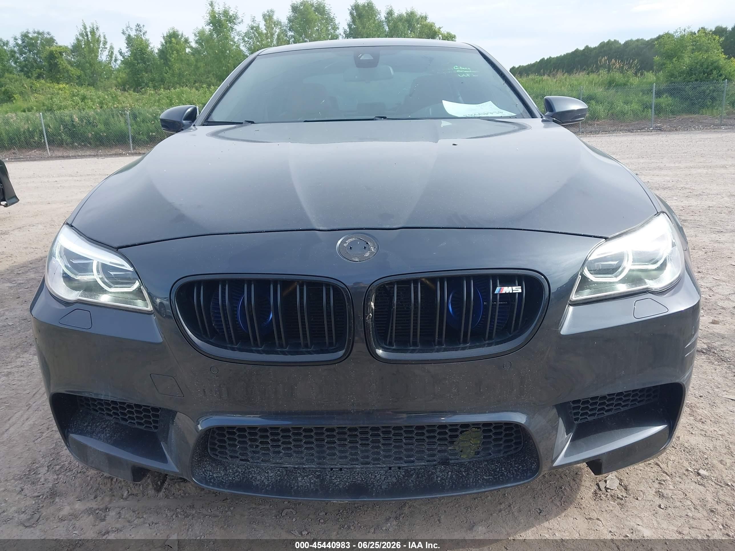 2013 Bmw M5 Gray vin: WBSFV9C56DC773964
