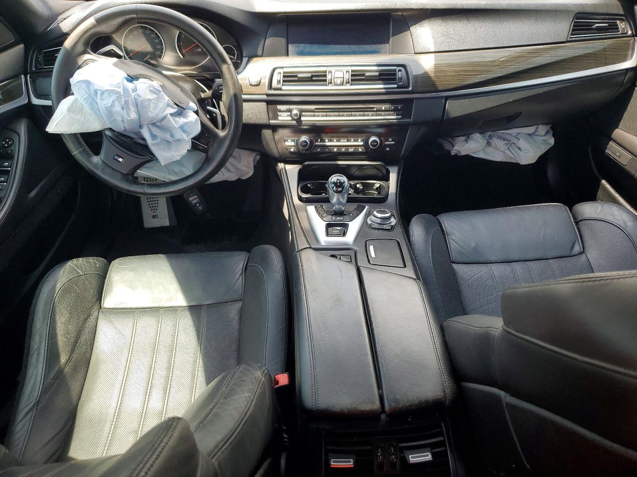 2013 Bmw M5 Серый vin: WBSFV9C56DD096327