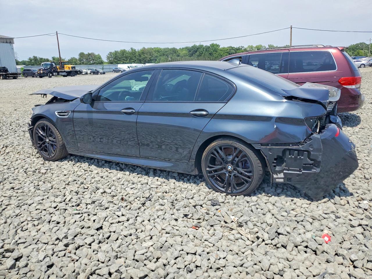 2013 Bmw M5 Серый vin: WBSFV9C56DD096327