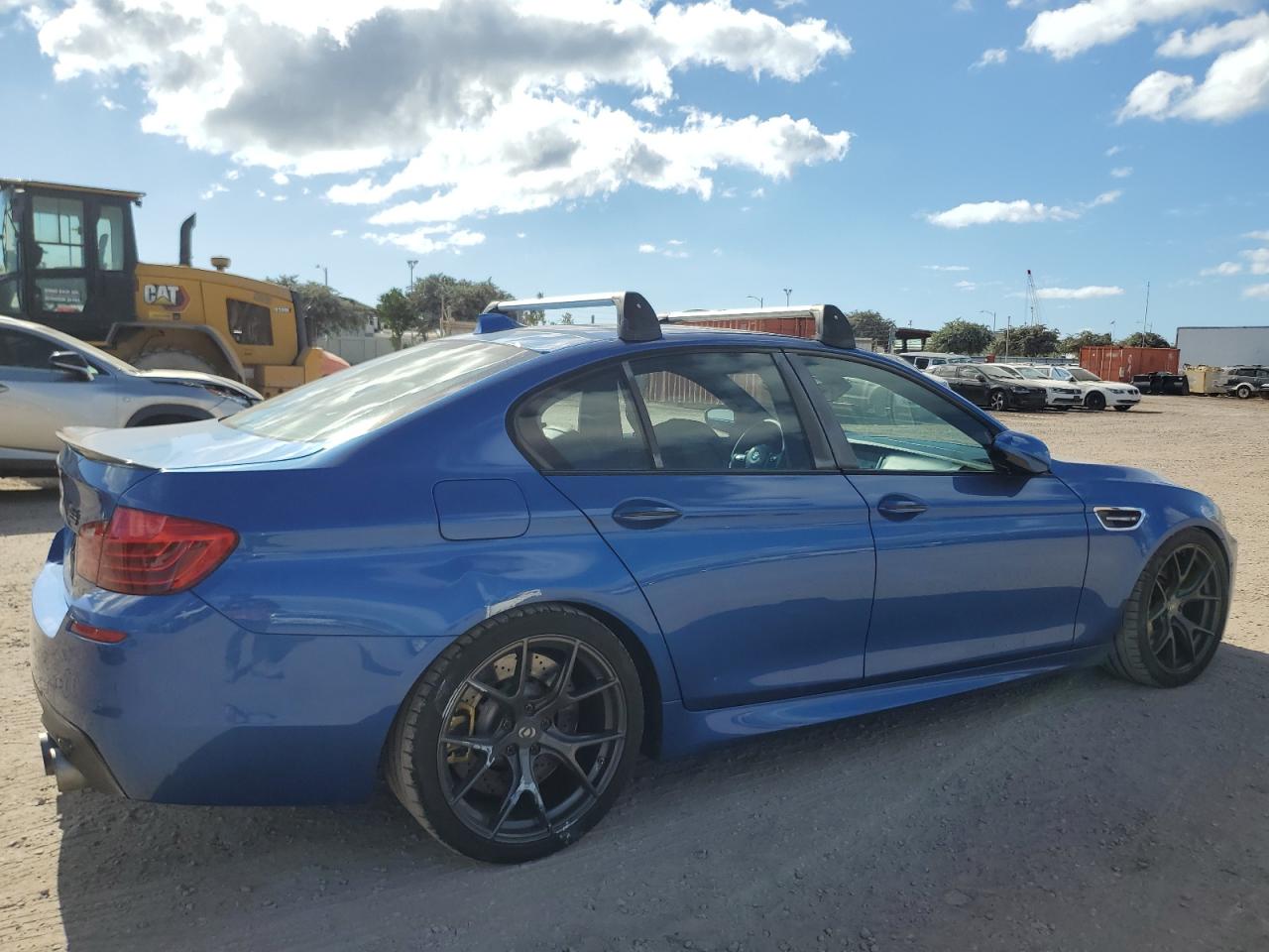 2014 Bmw Motorrad M5 Blue vin: WBSFV9C57ED593453