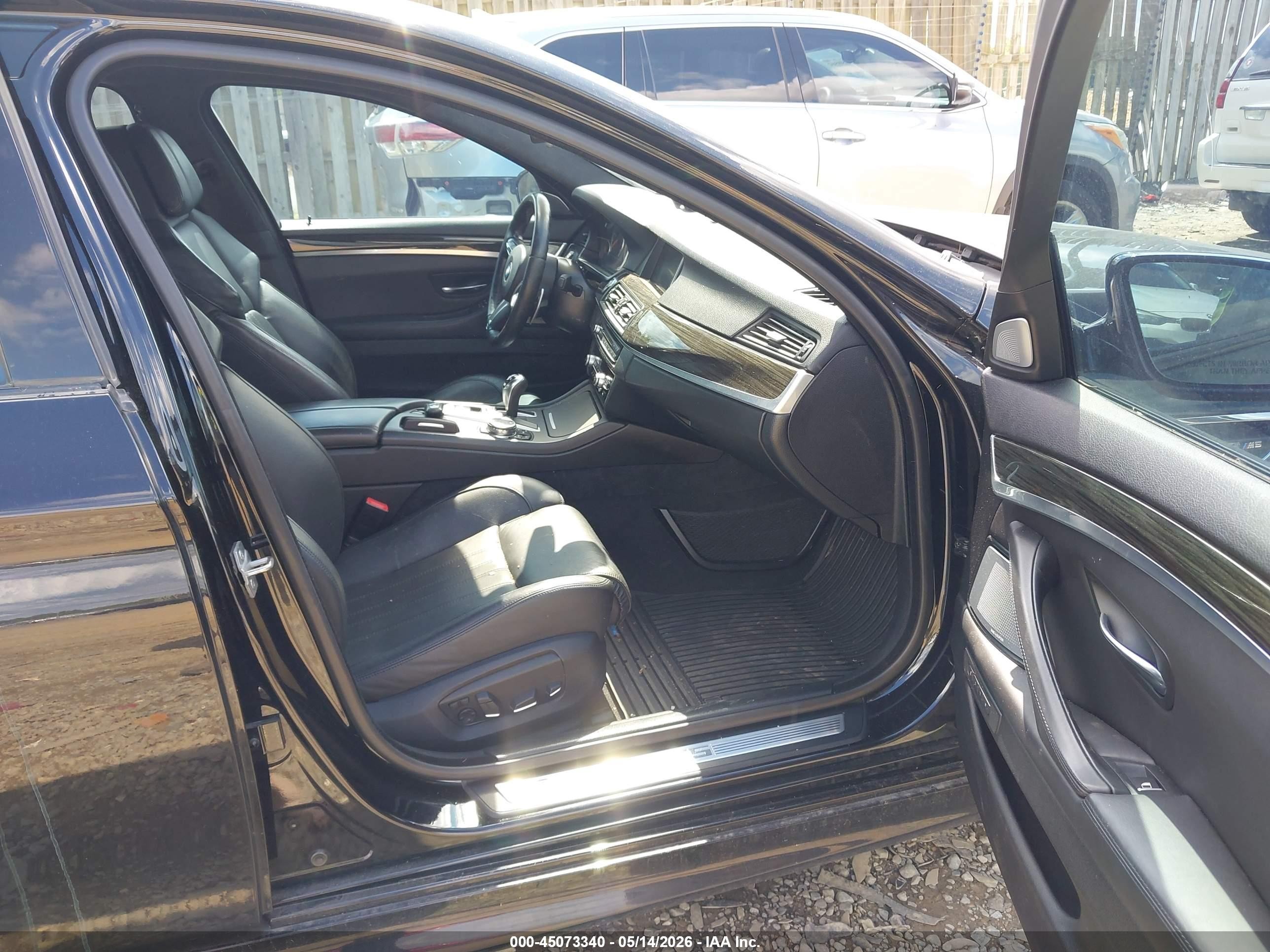 2014 Bmw M5 Black vin: WBSFV9C58ED097254