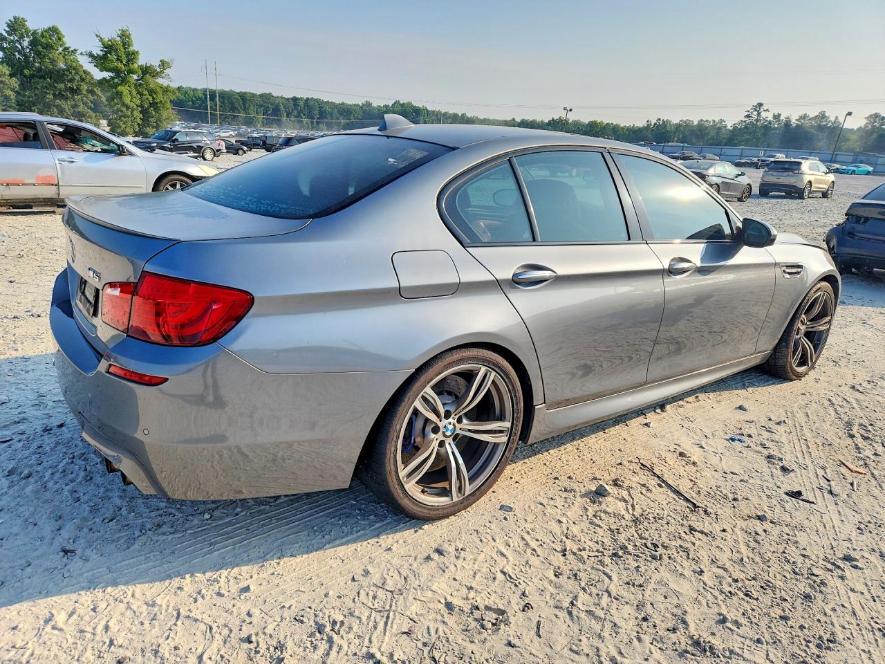 2013 Bmw M5 Gray vin: WBSFV9C59DC772257