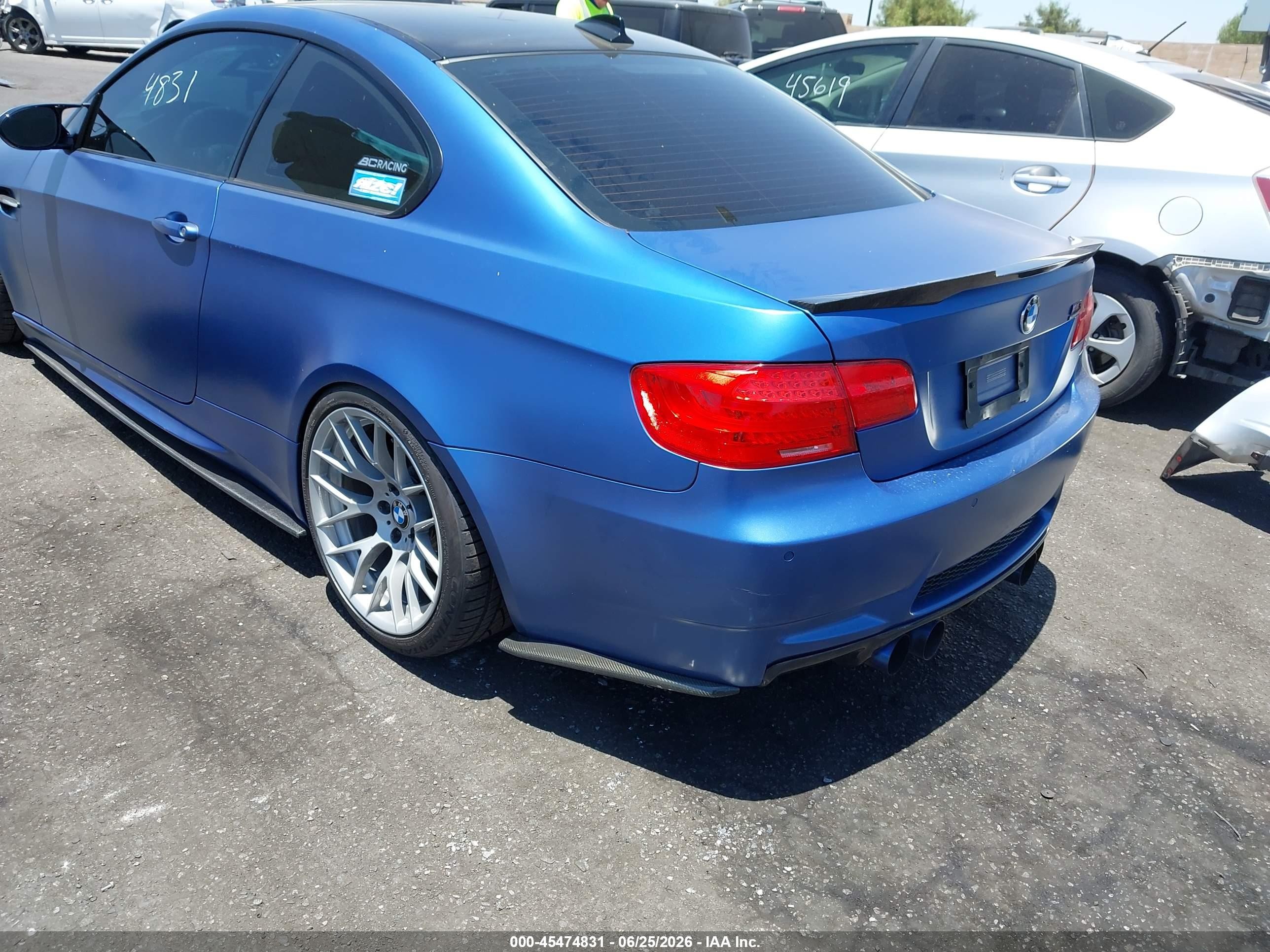 2013 Bmw M3   Blue vin: WBSKG9C50DJ594081