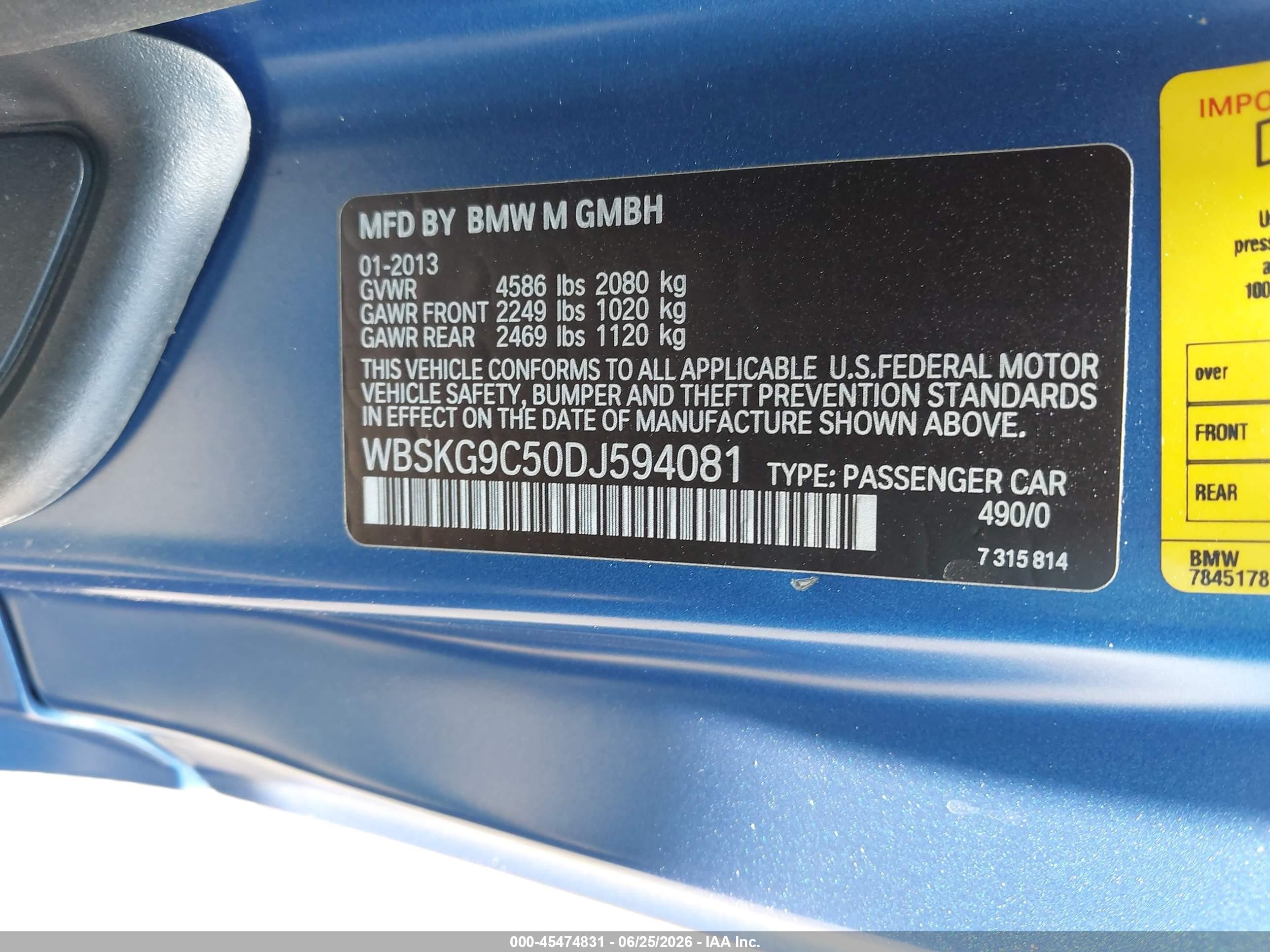 2013 Bmw M3   Blue vin: WBSKG9C50DJ594081