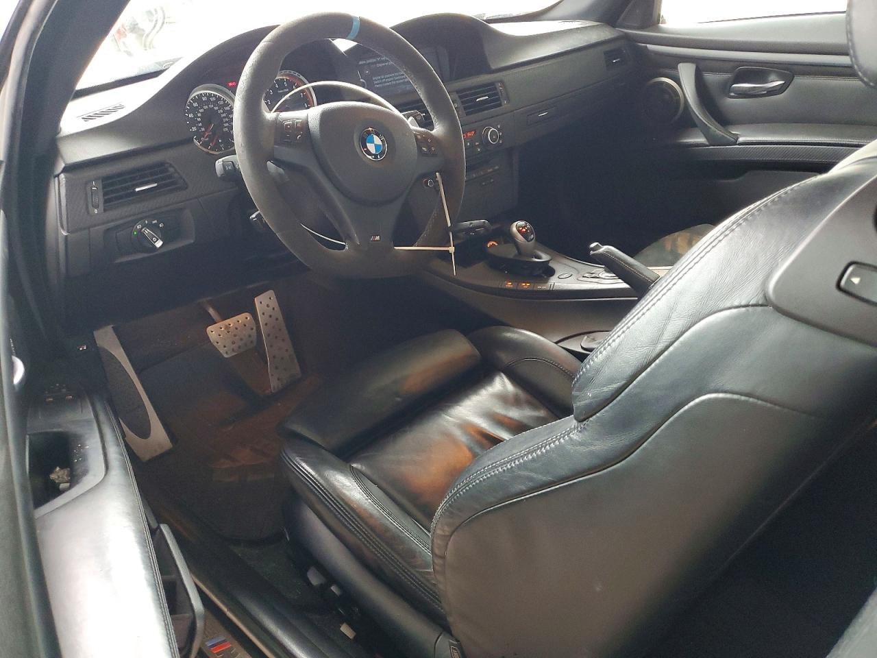 2011 Bmw M3 White vin: WBSKG9C51BE367746